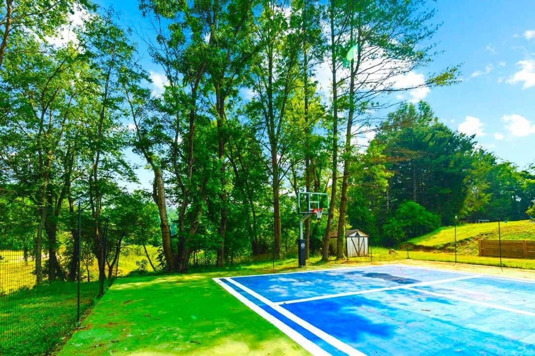 Gated Mansion - Basketball Court Movie Theater Views Villa Big Stone Gap Екстериор снимка