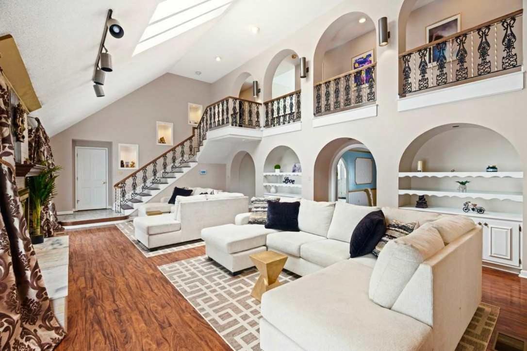 Gated Mansion - Basketball Court Movie Theater Views Villa Big Stone Gap Екстериор снимка